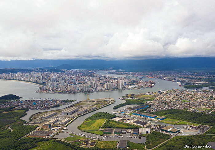 vista-aerea-porto-santos